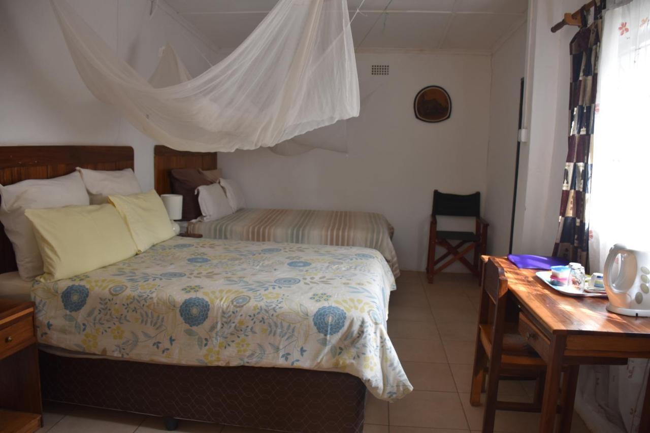 Tabonina Guesthouse Livingstone Ngoại thất bức ảnh