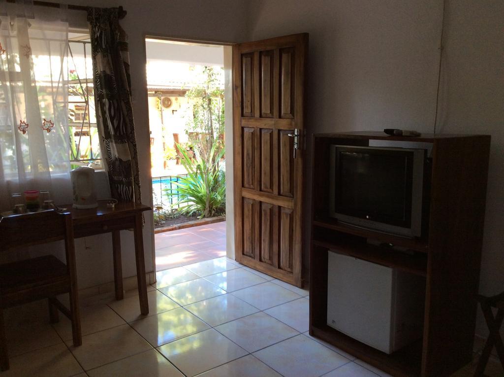 Tabonina Guesthouse Livingstone Ngoại thất bức ảnh