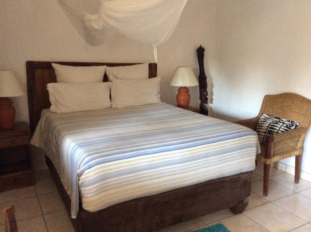 Tabonina Guesthouse Livingstone Ngoại thất bức ảnh