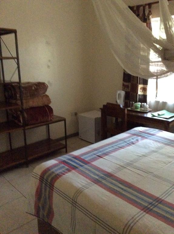 Tabonina Guesthouse Livingstone Ngoại thất bức ảnh