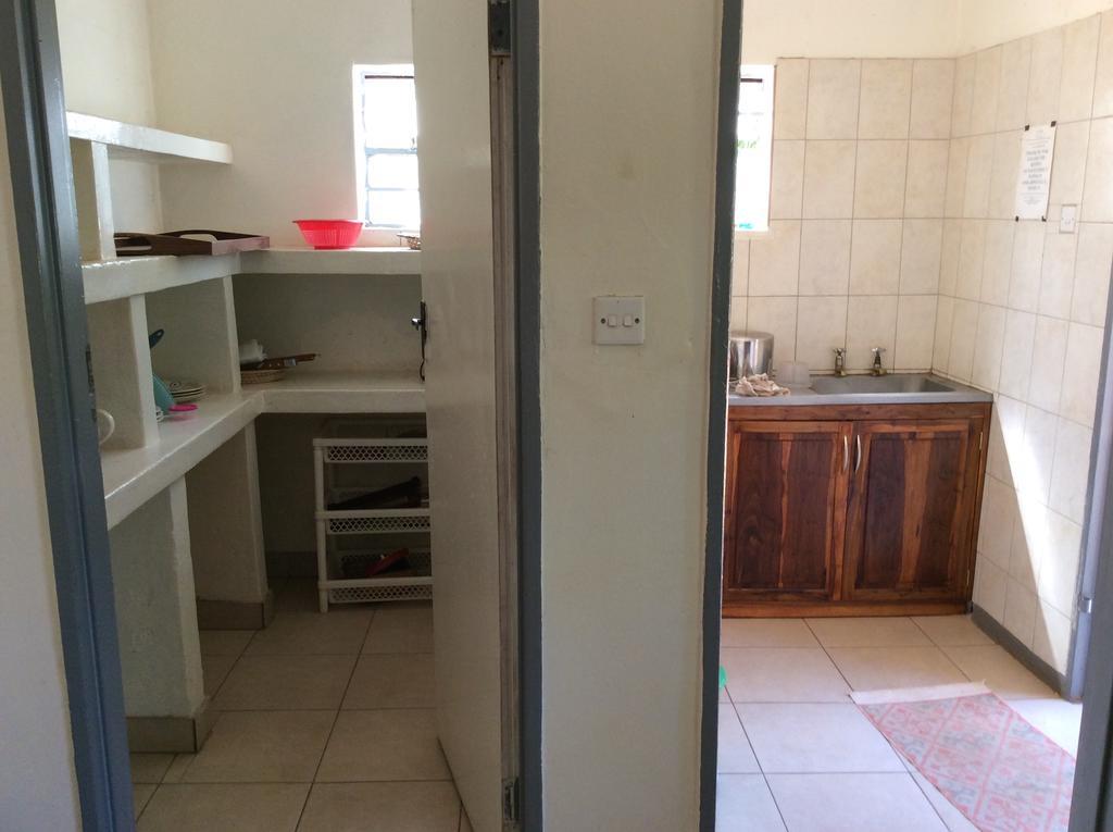 Tabonina Guesthouse Livingstone Ngoại thất bức ảnh